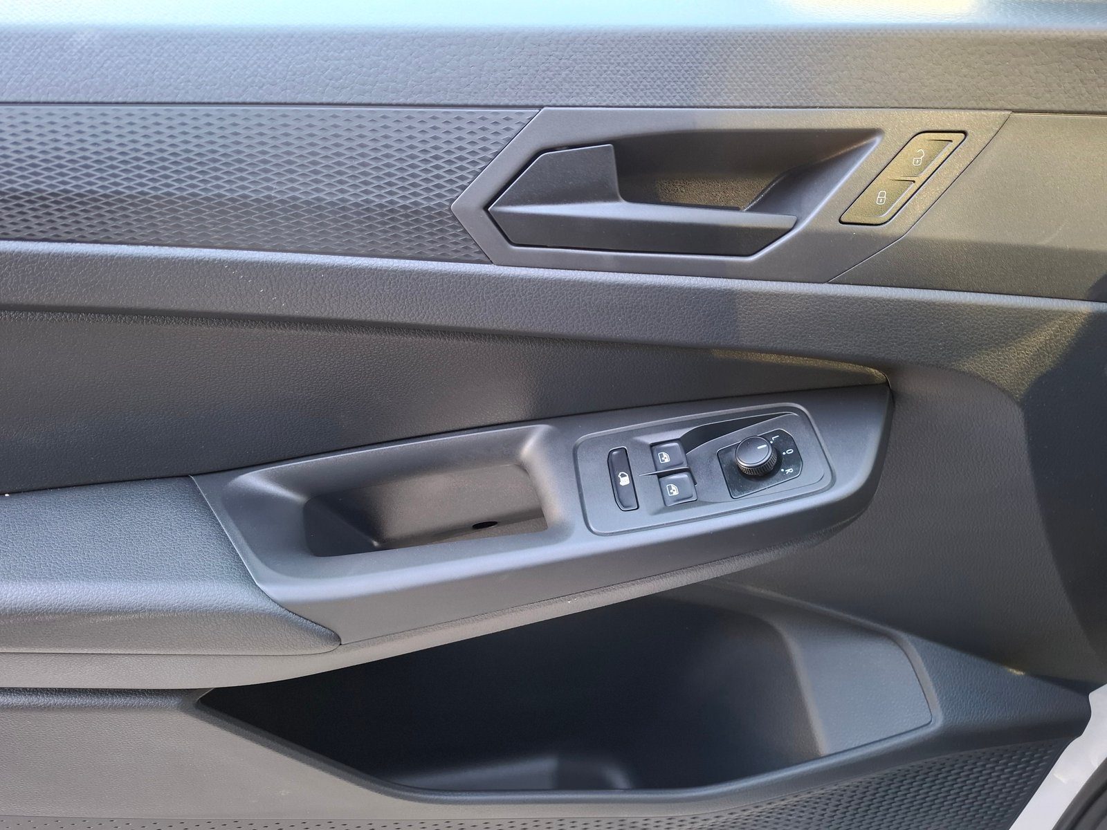 2026 Volkswagen Caddy — fotografija 16