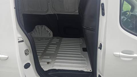2019 Opel Combo van — sličica 14