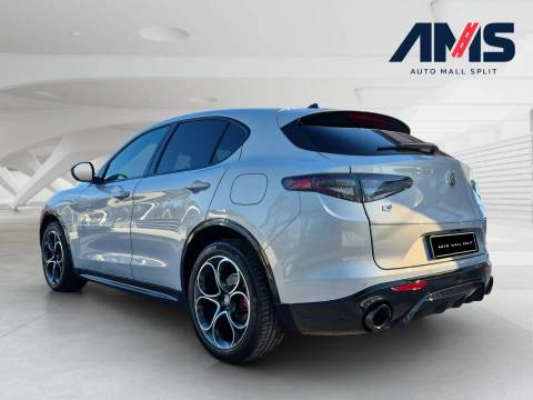 2025 Alfa Romeo Stelvio — sličica 3