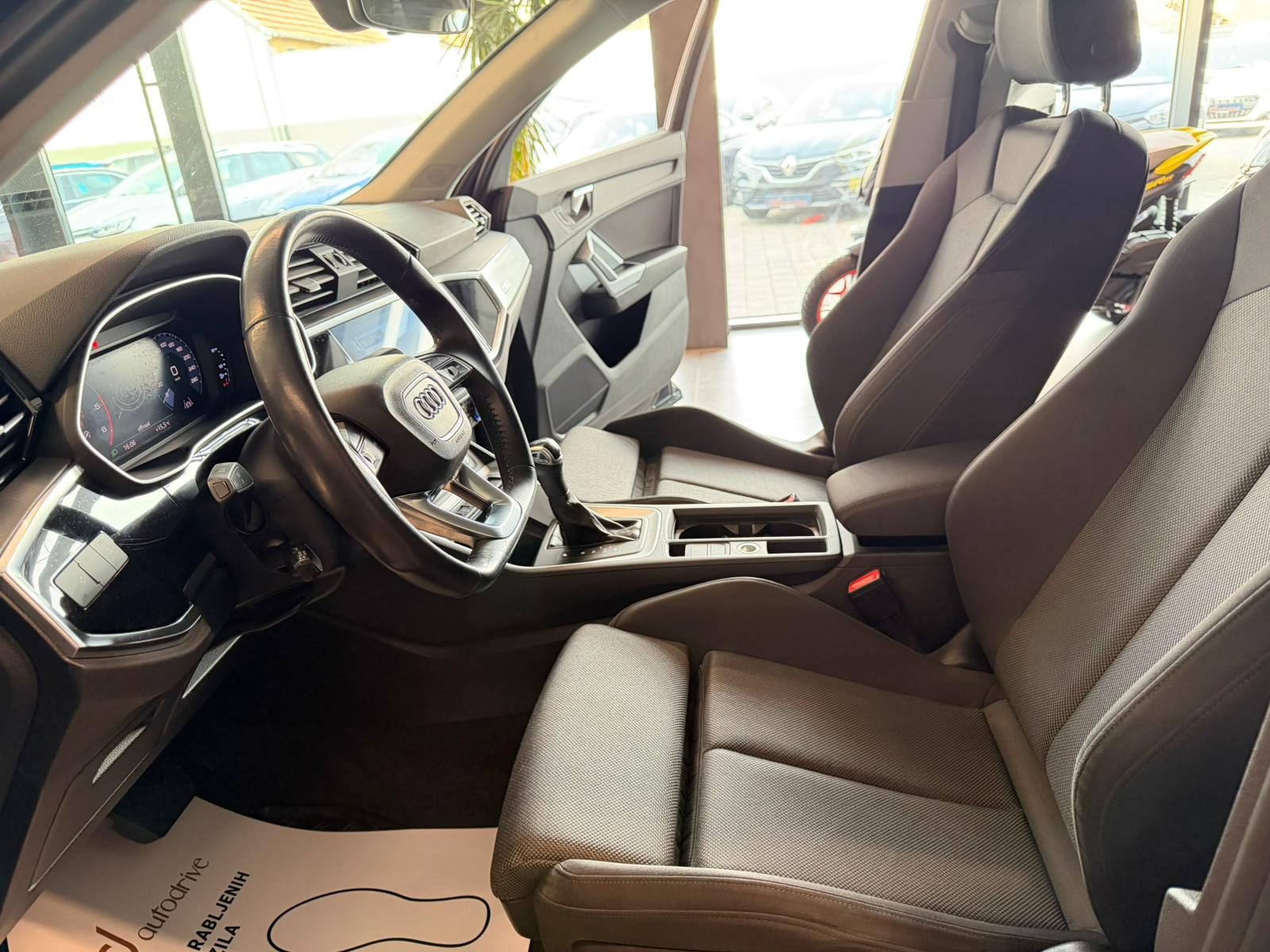 2019 Audi Q3 — fotografija 14