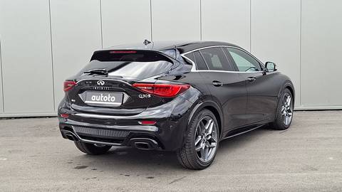 2017 Infiniti Q30 — sličica 3