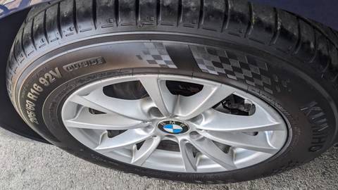 2018 BMW Serija 3 — sličica 11
