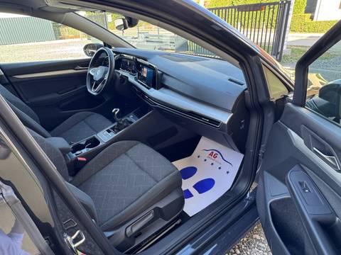 2020 Volkswagen Golf — sličica 12