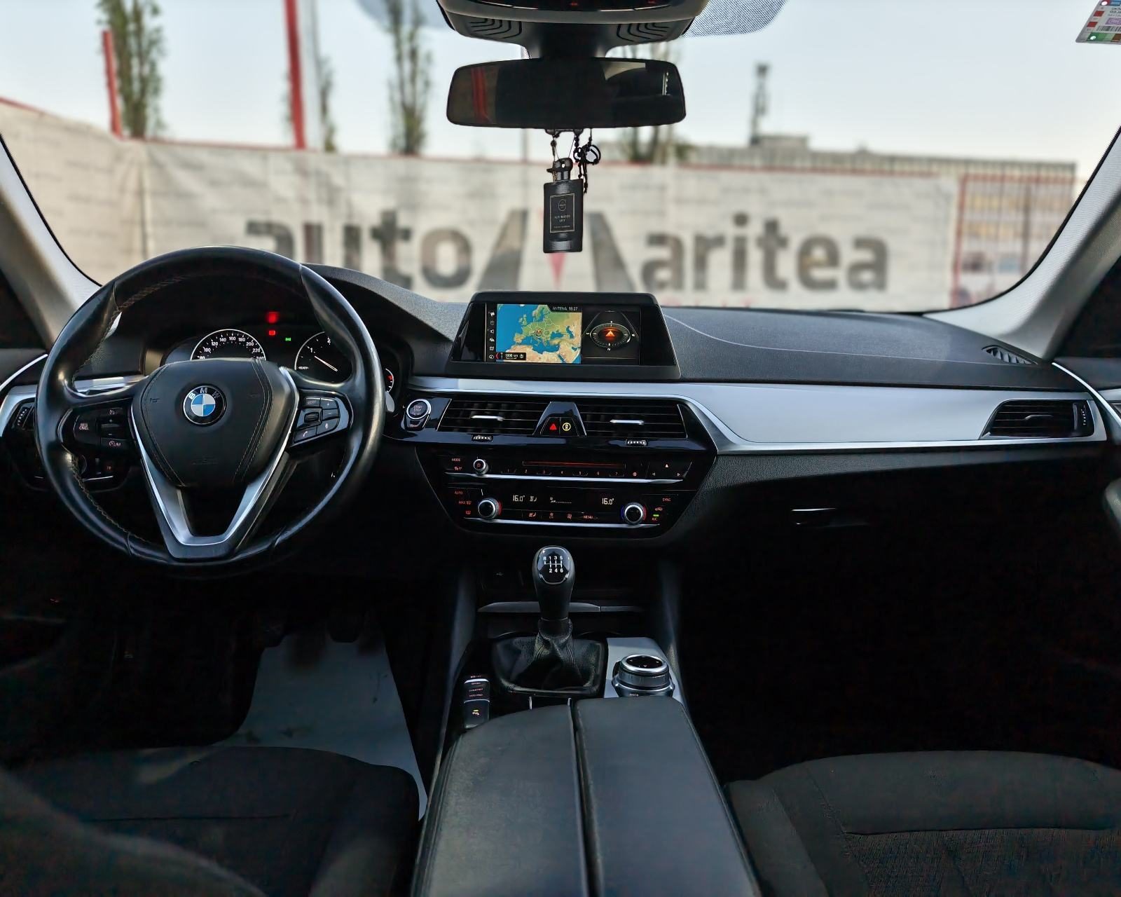 2017 BMW Serija 5 — fotografija 11