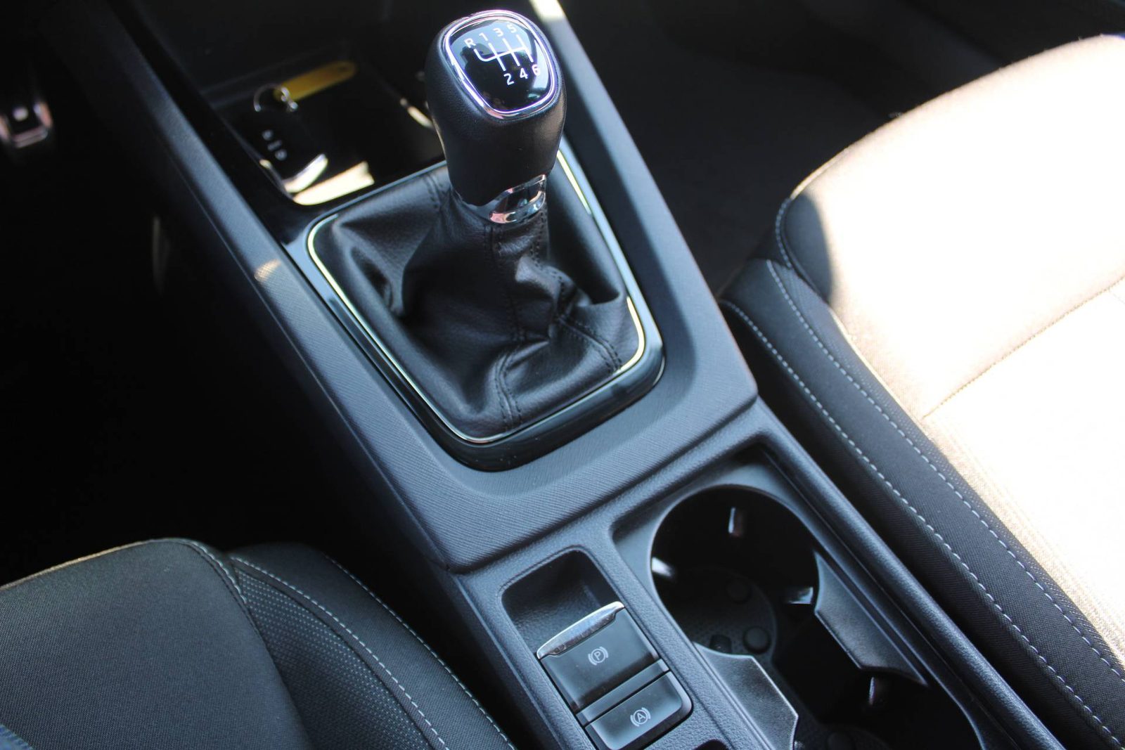2023 Škoda Octavia — fotografija 17