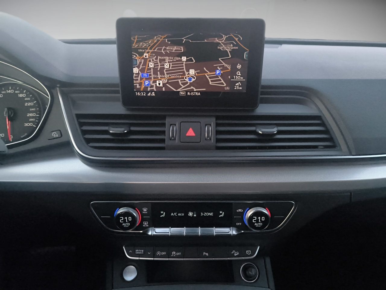 2018 Audi Q5 — fotografija 18