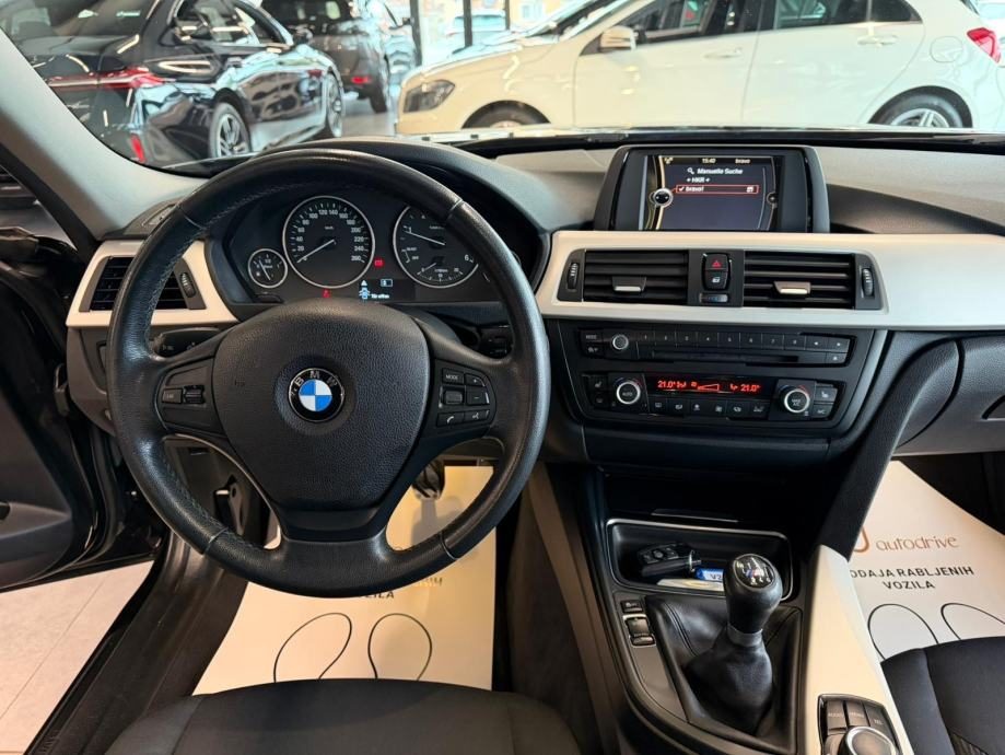 2014 BMW Serija 3 — fotografija 16