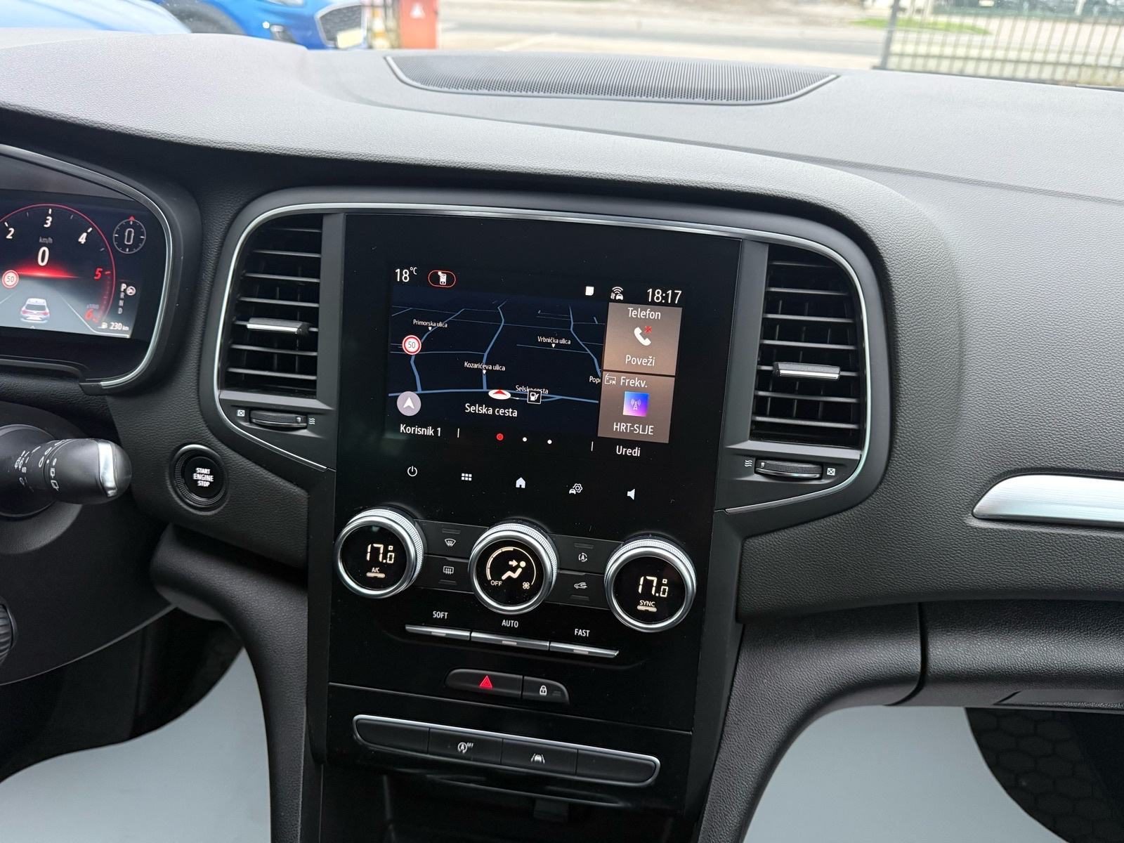 2022 Renault Megane — fotografija 17