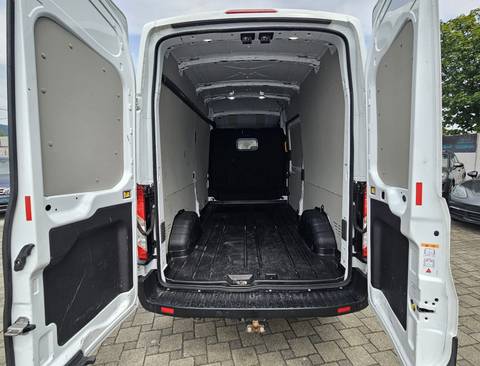 2022 Ford Transit — sličica 19