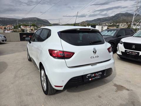 2019 Renault Clio — sličica 9