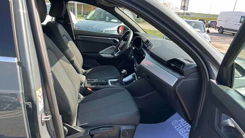 2022 Audi Q3 — sličica 9