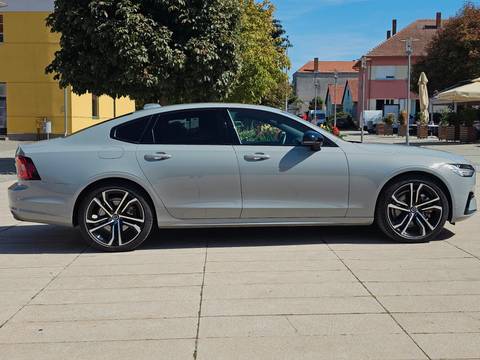 2023 Volvo S90 — sličica 6