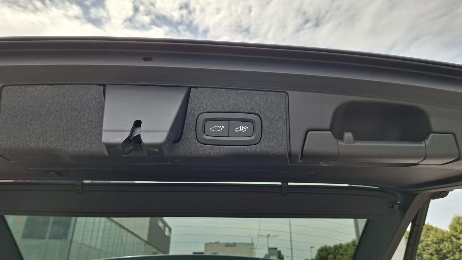 2023 Volvo XC60 — fotografija 19