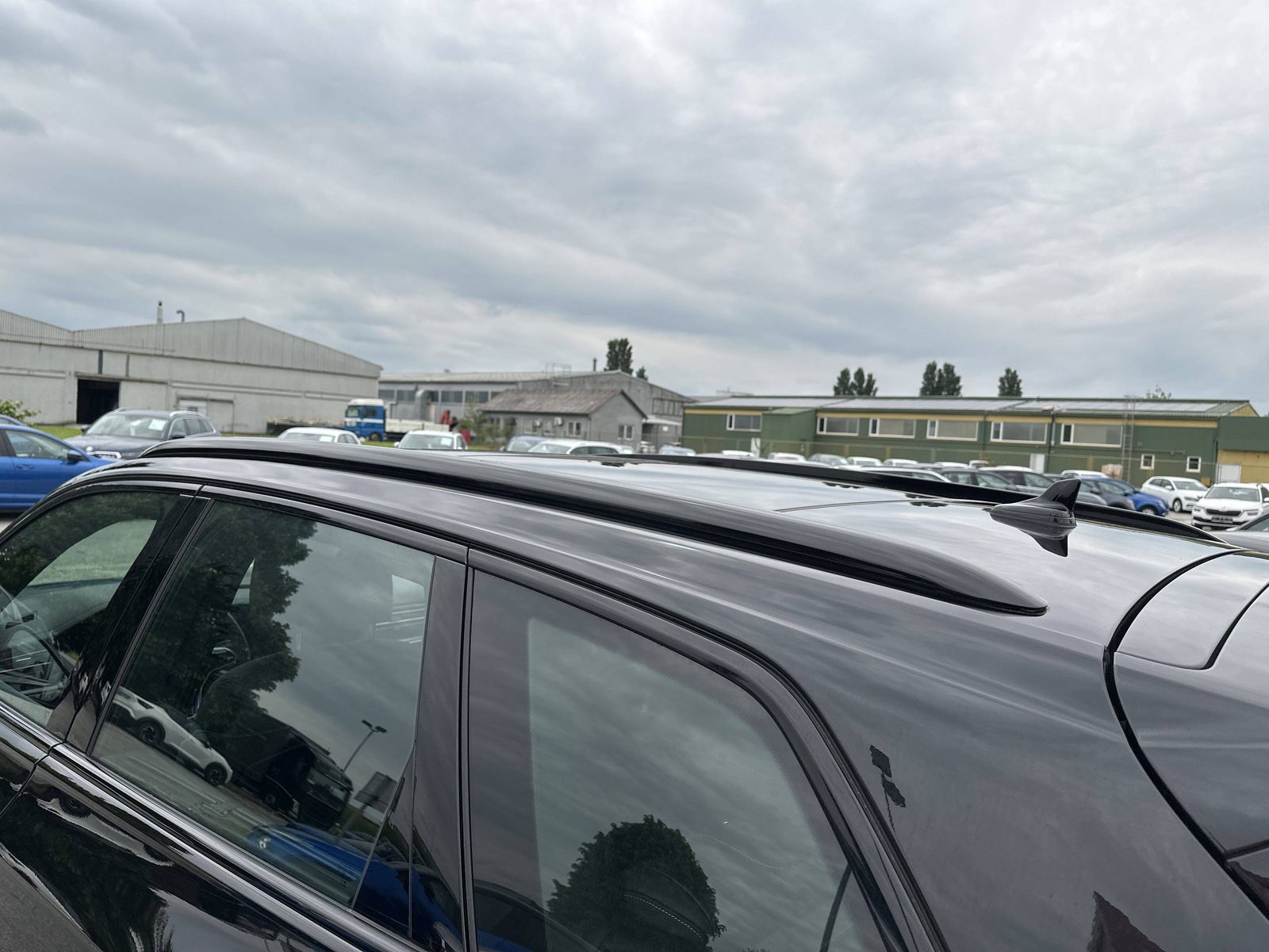 2024 Volkswagen Touareg — fotografija 15