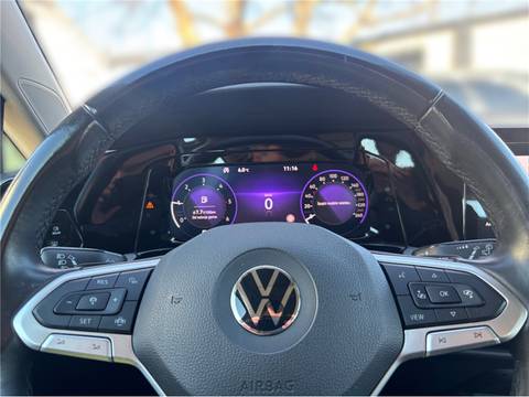 2022 Volkswagen Golf — sličica 8