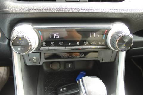 2022 Toyota RAV4 — sličica 18