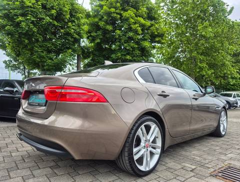 2018 Jaguar XE — sličica 7