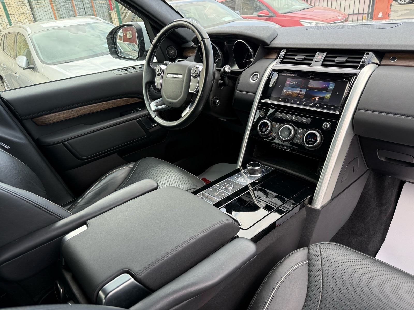 2018 Land Rover Discovery — fotografija 11