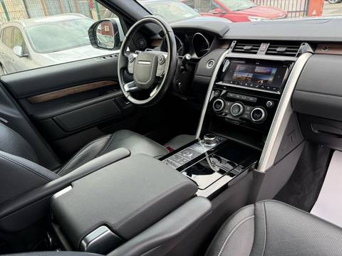2018 Land Rover Discovery — sličica 11