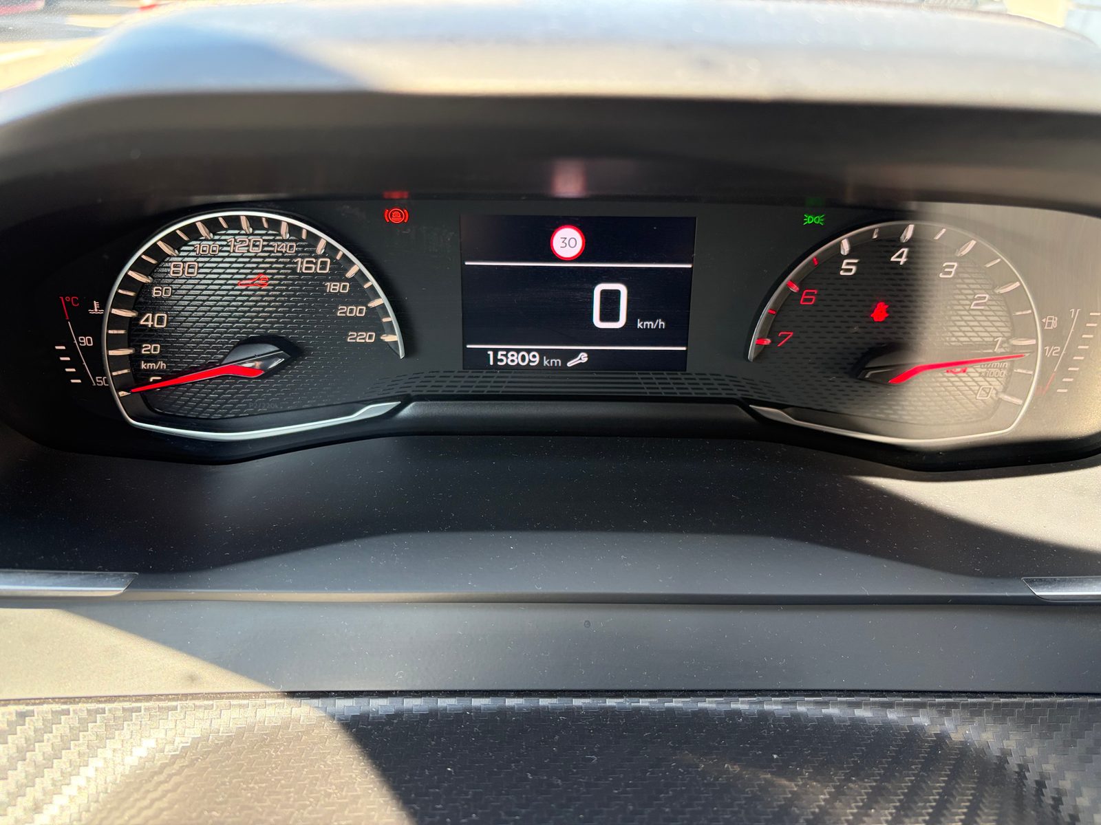 2026 Peugeot 208 — fotografija 9