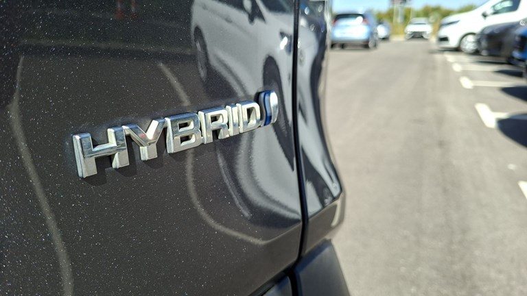 2022 Toyota RAV4 — fotografija 27