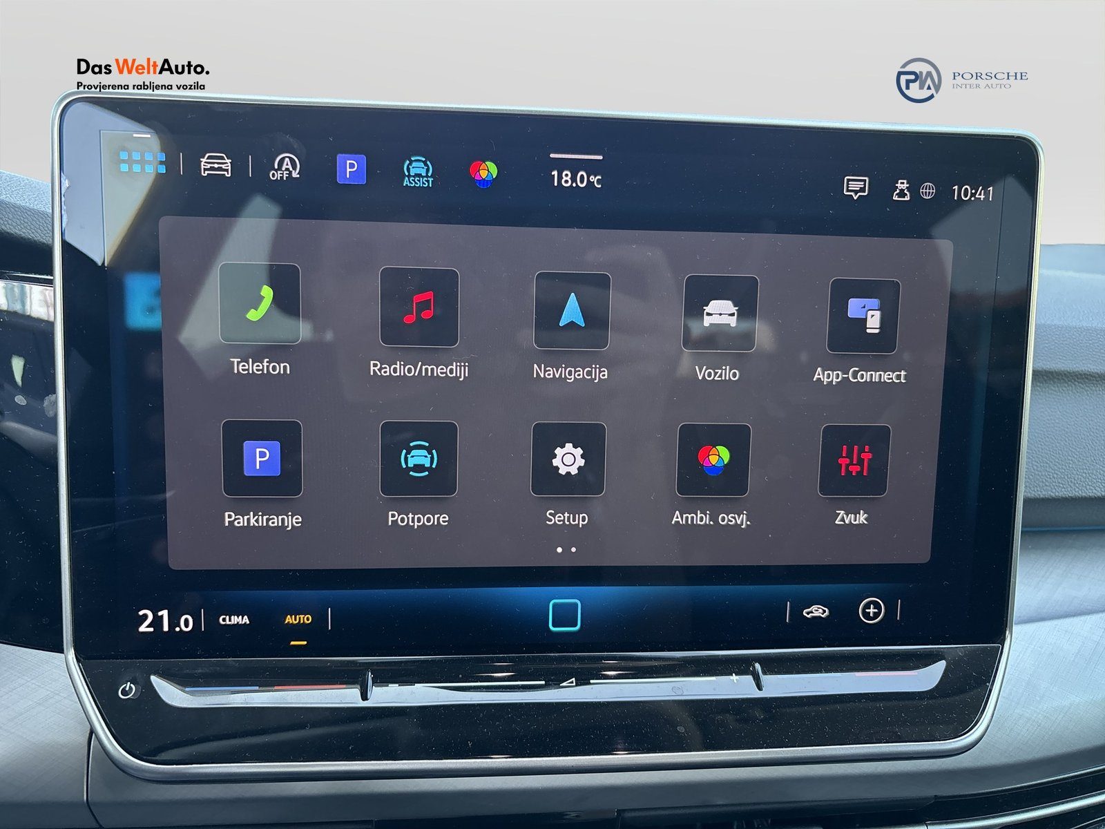2025 Volkswagen Golf — fotografija 15