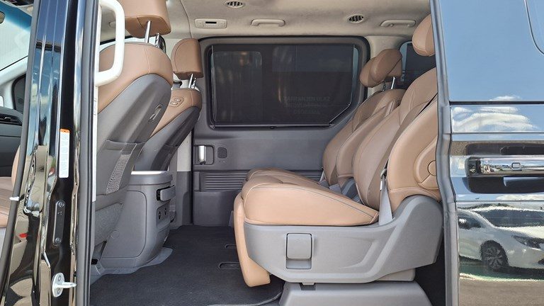 2023 Hyundai Staria — fotografija 6