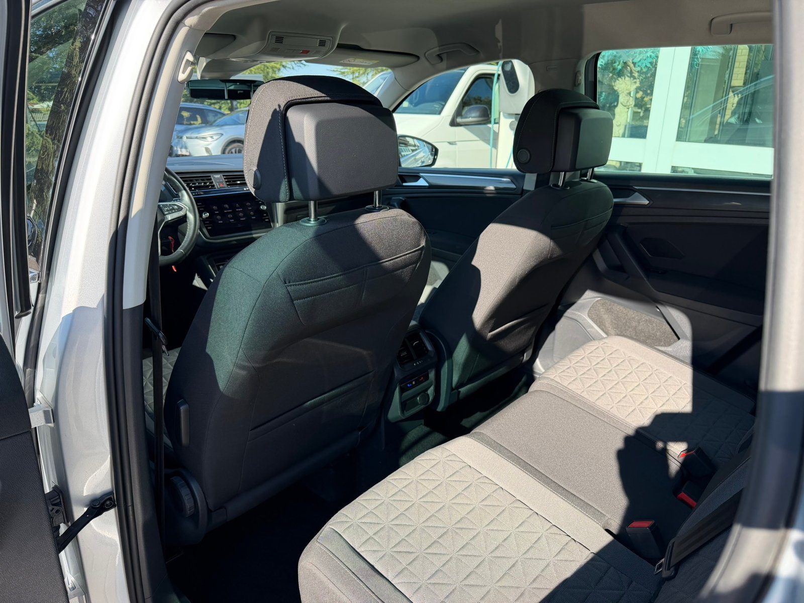 2023 Volkswagen Tiguan — fotografija 14