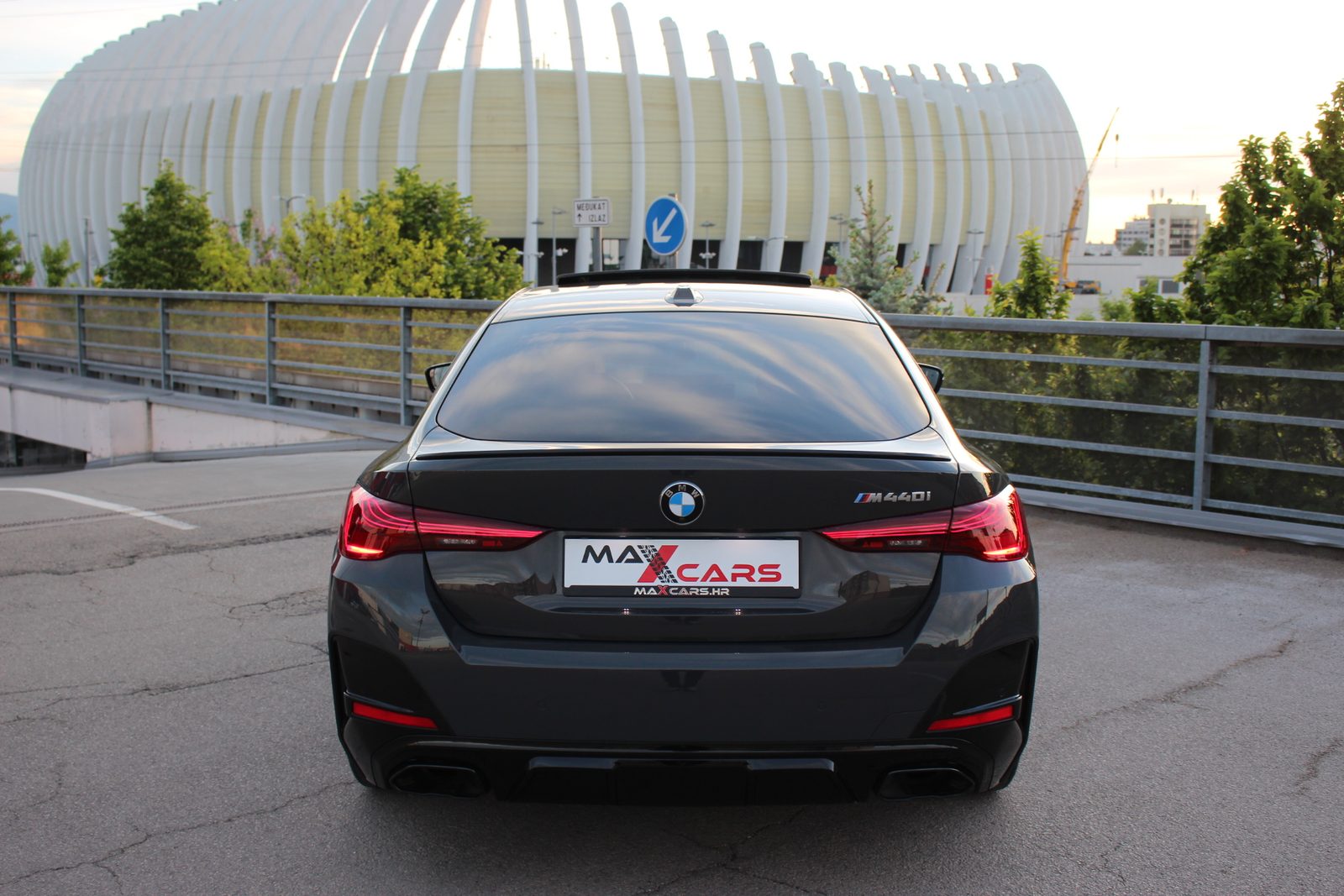 2025 BMW Serija 4 — fotografija 8
