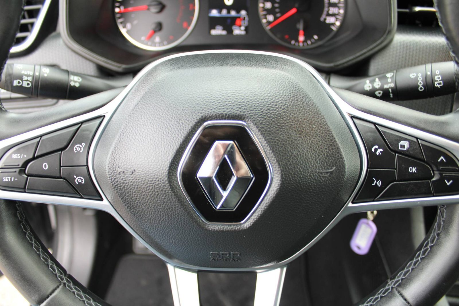 2023 Renault Clio — fotografija 16