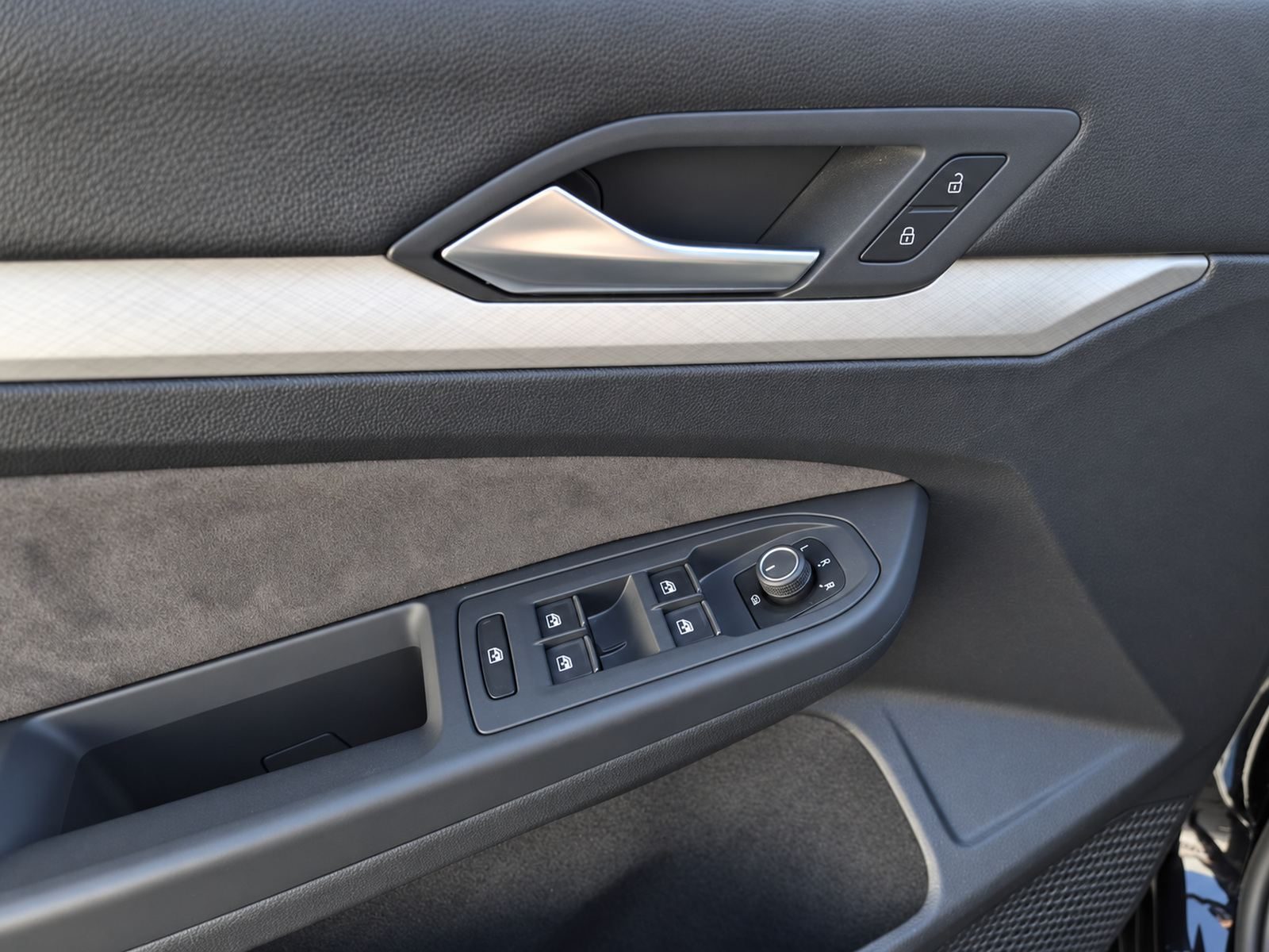 2021 Volkswagen Golf — fotografija 19