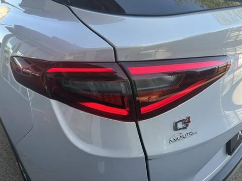 2021 Alfa Romeo Stelvio — sličica 12