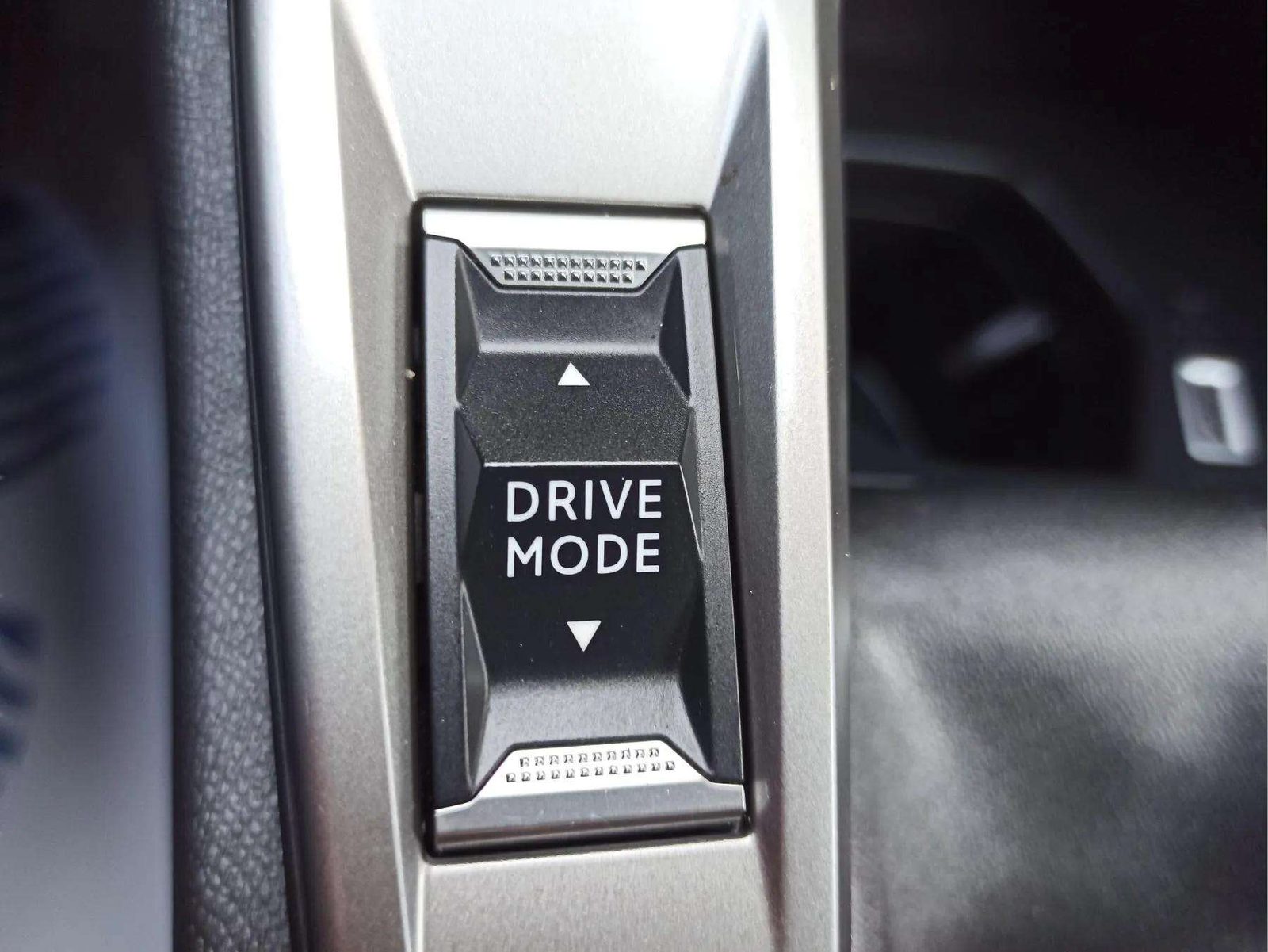 2023 Peugeot 308 — fotografija 11