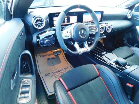2020 Mercedes-Benz CLA — sličica 9