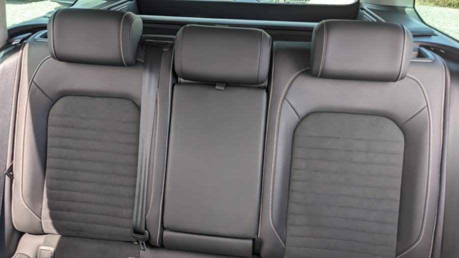 2023 Volkswagen Passat — fotografija 26