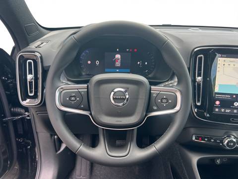 2026 Volvo XC40 — sličica 10