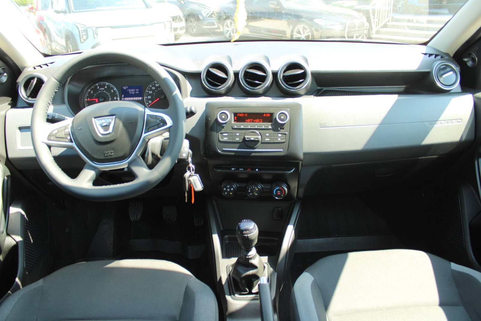 2021 Dacia Duster — fotografija 13