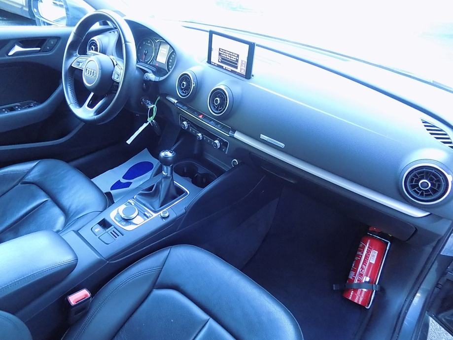 2019 Audi A3 — fotografija 12