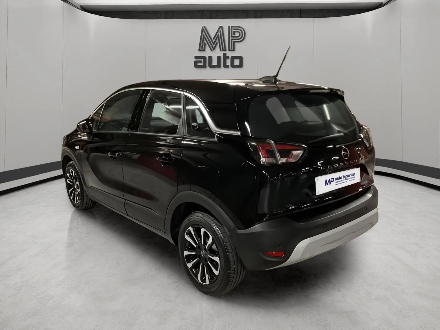 2022 Opel Crossland — fotografija 10