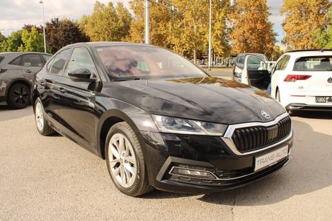 2022 Škoda Octavia — sličica 3