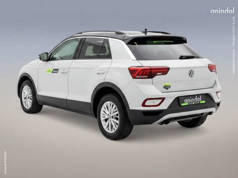 2025 Volkswagen T-Roc — sličica 10