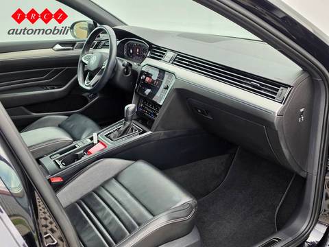 2022 Volkswagen Passat — sličica 6