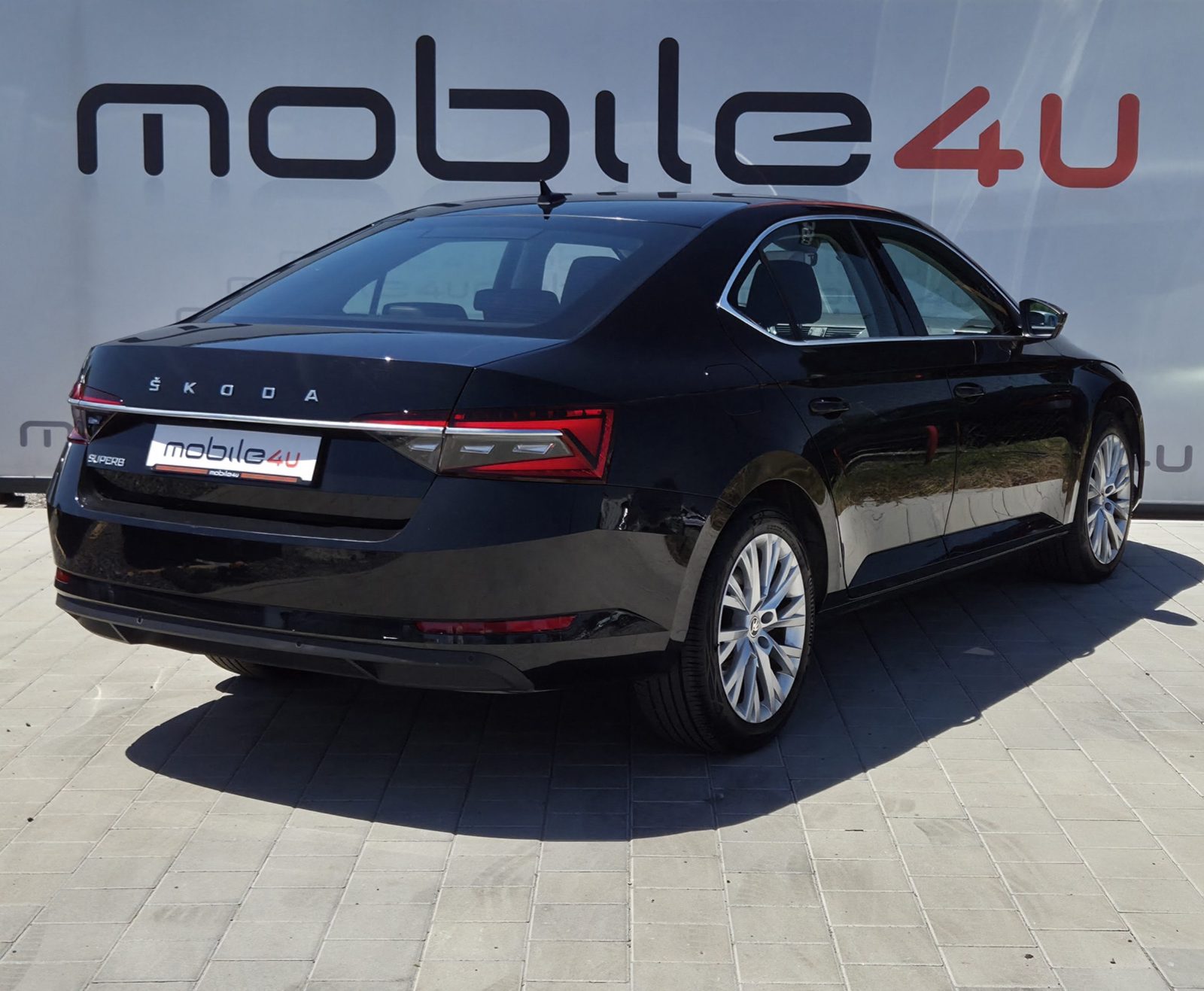 2023 Škoda Superb — fotografija 4