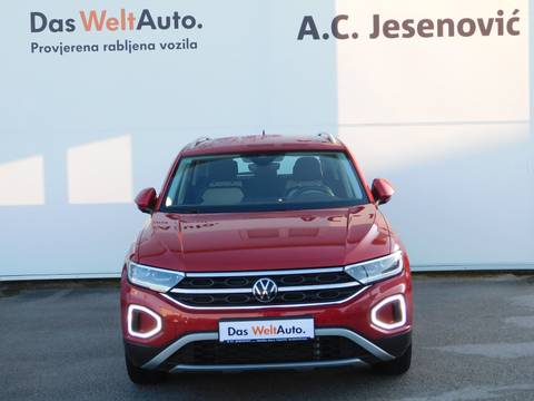 2023 Volkswagen T-Roc — sličica 2