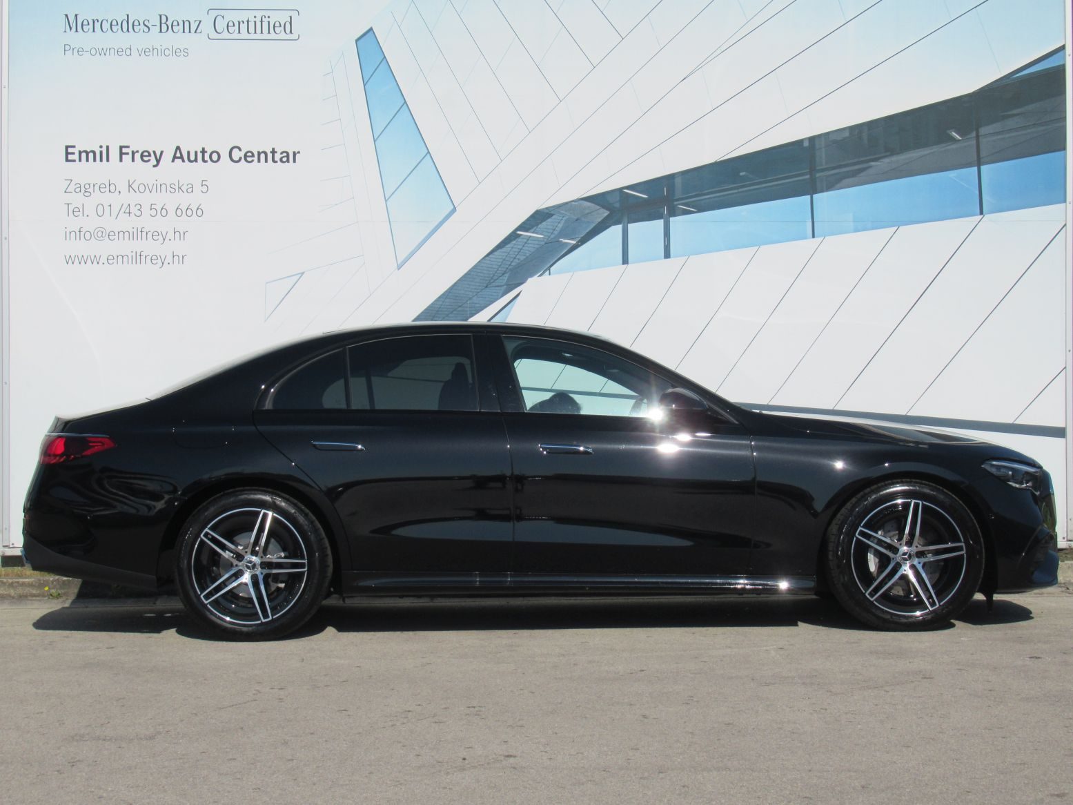 2025 Mercedes-Benz E-klasa AMG Line — fotografija 5