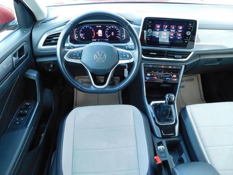 2023 Volkswagen T-Roc — sličica 10