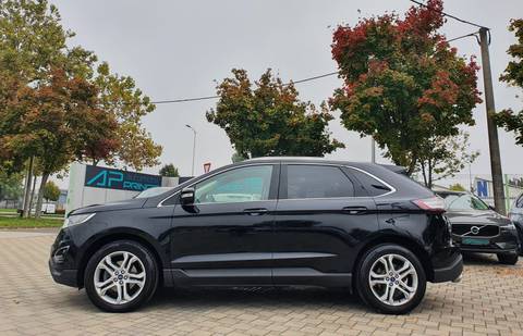 2016 Ford Edge — sličica 3