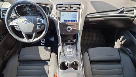 2022 Ford Mondeo — sličica 4