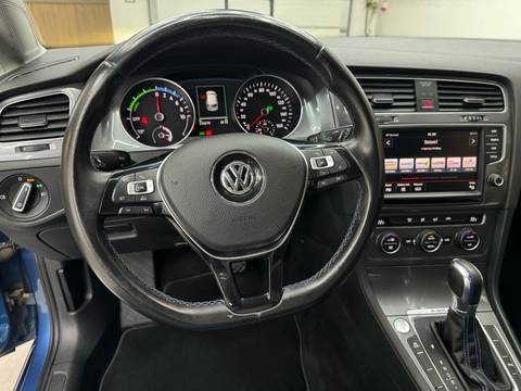 2015 Volkswagen Golf — sličica 9