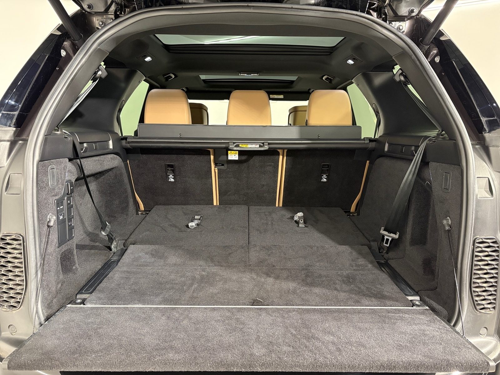 2022 Land Rover Discovery — fotografija 12